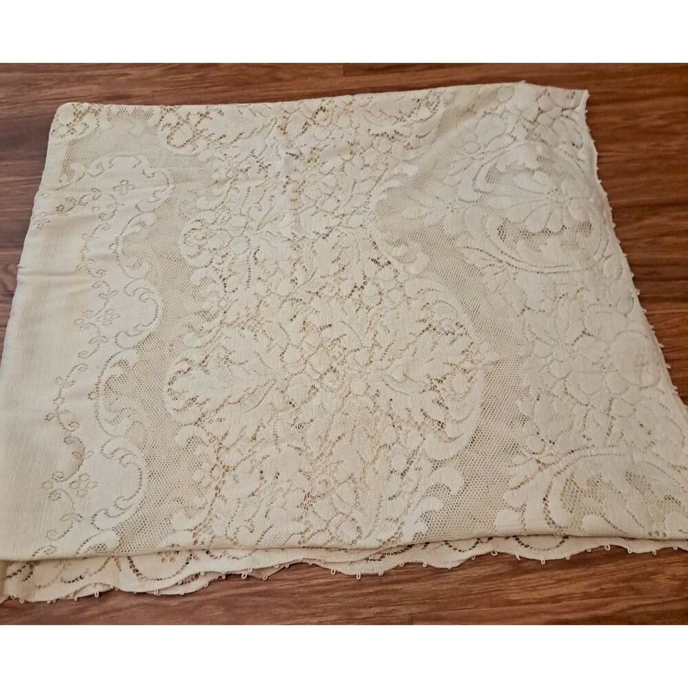 Vintage Ivory Lace Tablecloth Rectangular Art Deco Wedding 60x104 Oak Leaves